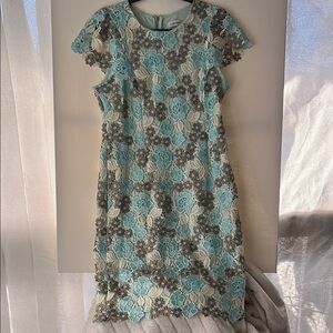 Elegant Calvin Klein Lace Floral Dress in Blue and Cream